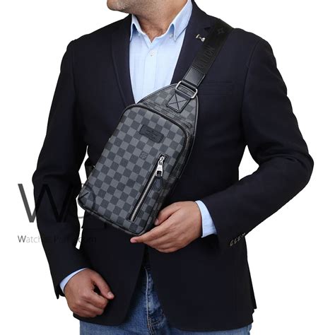 louis vuitton shoulder bag man|louis vuitton small bag men.